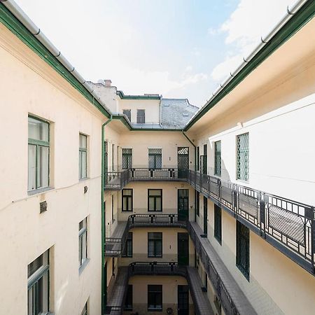 Váci Street Premier Apartment Budapeste Exterior foto