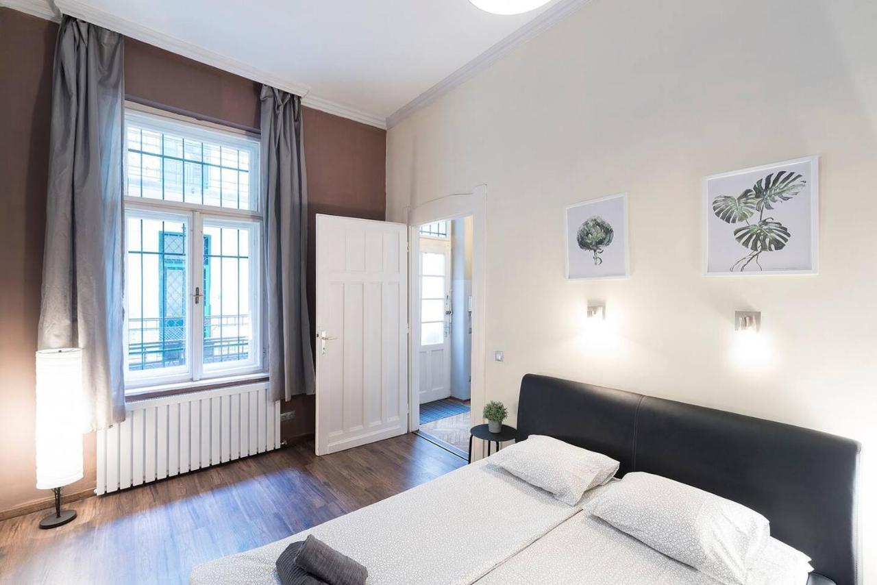 Váci Street Premier Apartment Budapeste Exterior foto