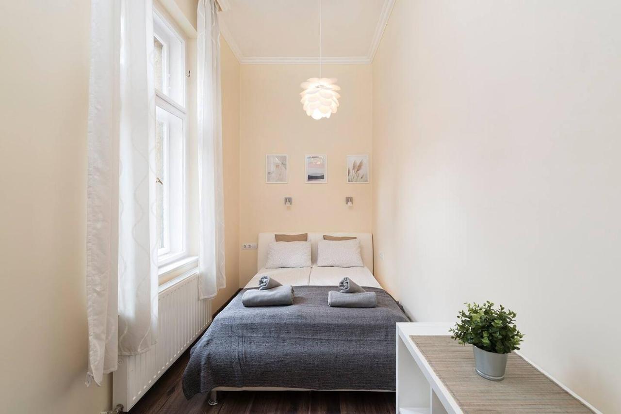Váci Street Premier Apartment Budapeste Exterior foto
