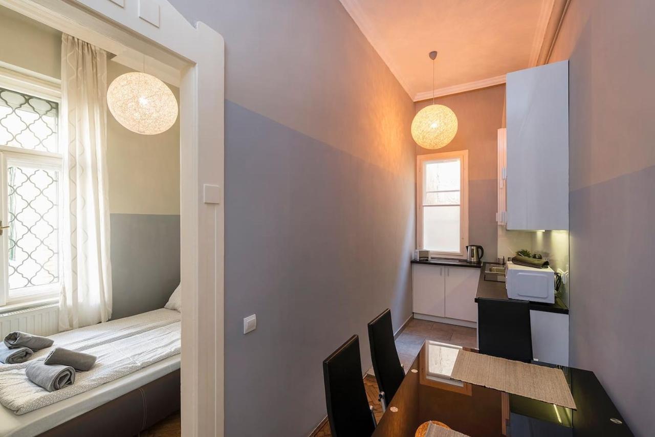 Váci Street Premier Apartment Budapeste Exterior foto